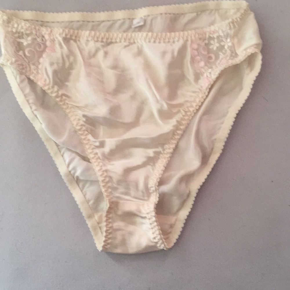 NWOT Pure Silk Lace Cami - Picture 9 of 12